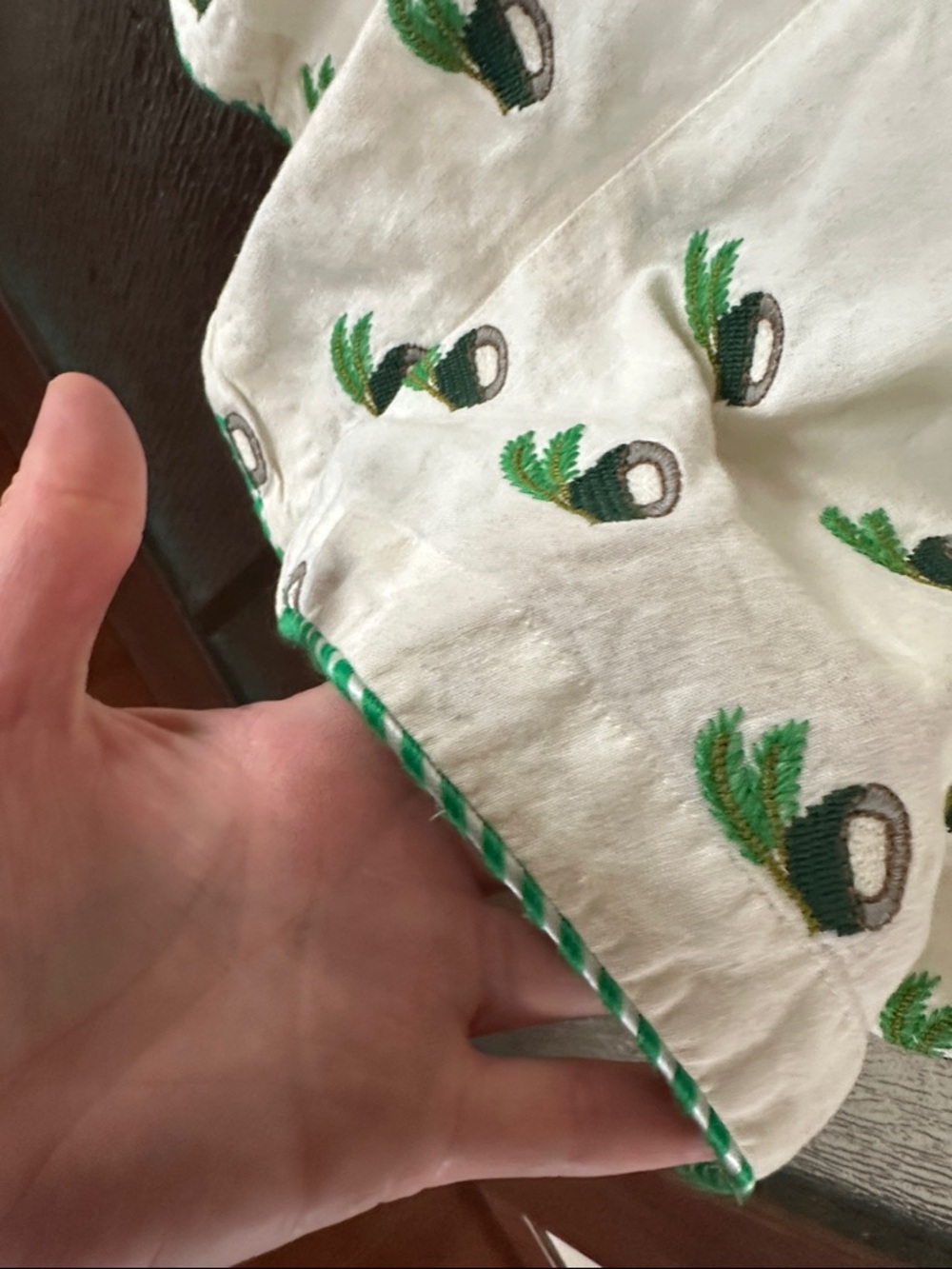 Farm Rio Coconut Embroidered Romper size small - Picture 11 of 11